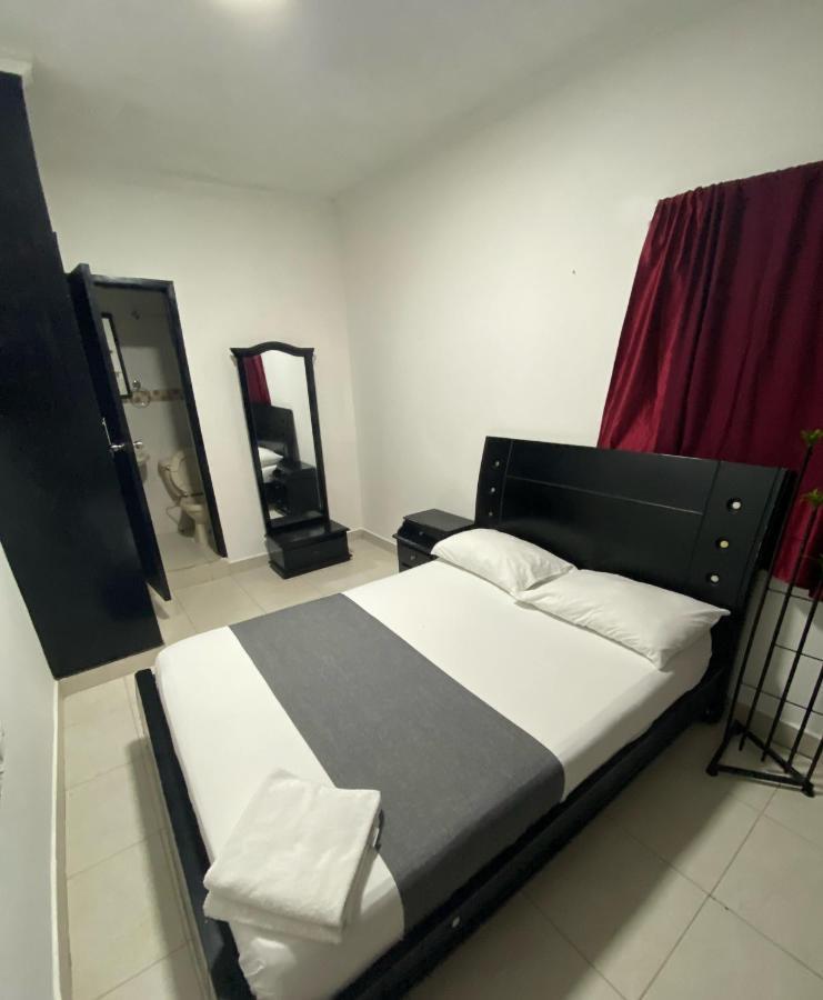 Hotel Estefania Princess 巴兰基亚 外观 照片